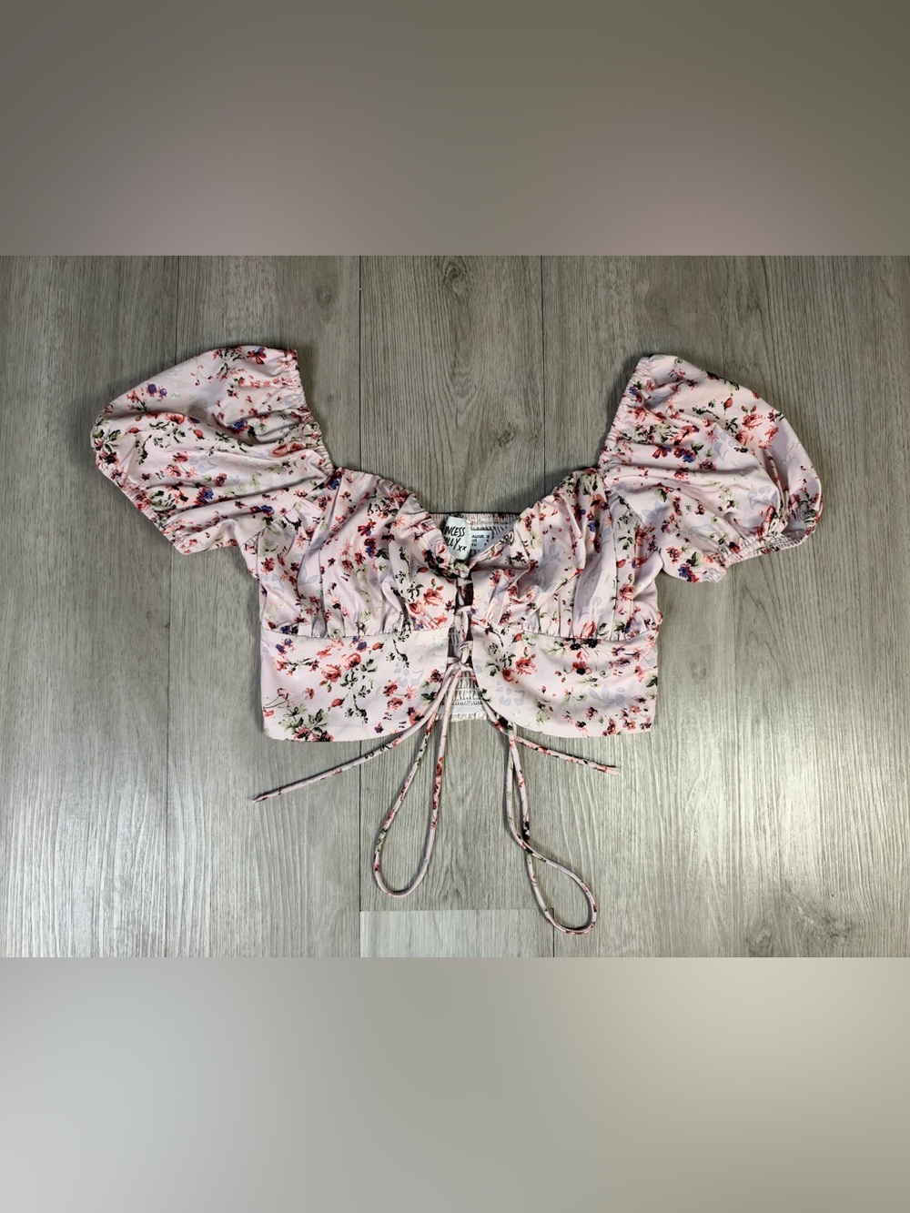 Princess Polly Pink Floral Puff Sleeve Smocked Tie Front Crop Blouse Size 4 S.